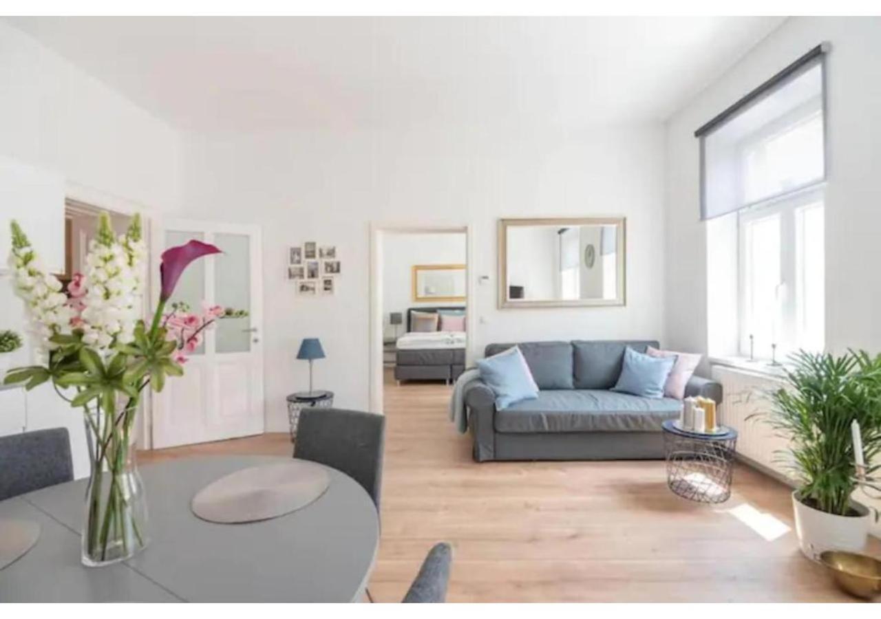 Luxurious And Bright, 5 Min To City Center Lejlighed Wien Eksteriør billede