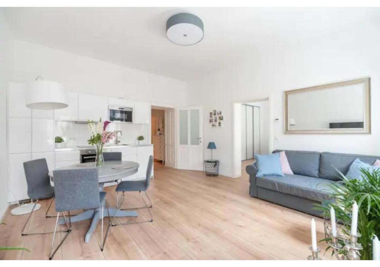 Luxurious And Bright, 5 Min To City Center Lejlighed Wien Eksteriør billede