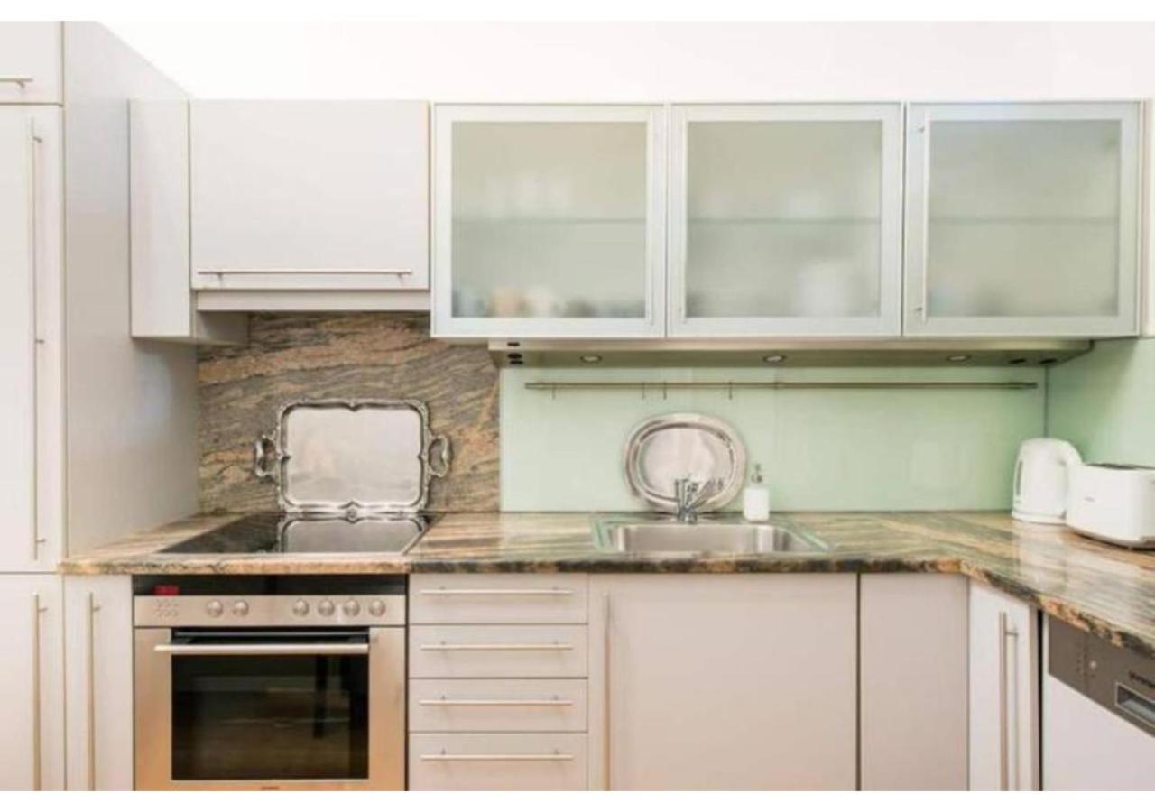 Luxurious And Bright, 5 Min To City Center Lejlighed Wien Eksteriør billede