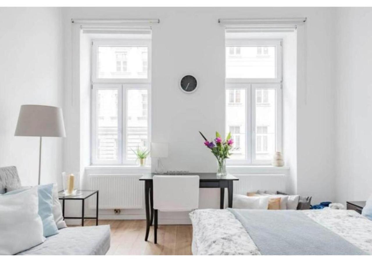 Luxurious And Bright, 5 Min To City Center Lejlighed Wien Eksteriør billede