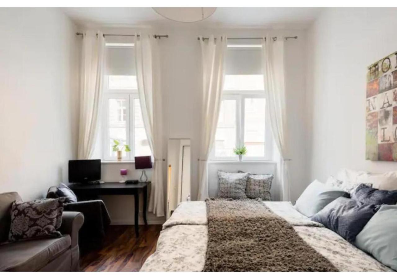 Luxurious And Bright, 5 Min To City Center Lejlighed Wien Eksteriør billede